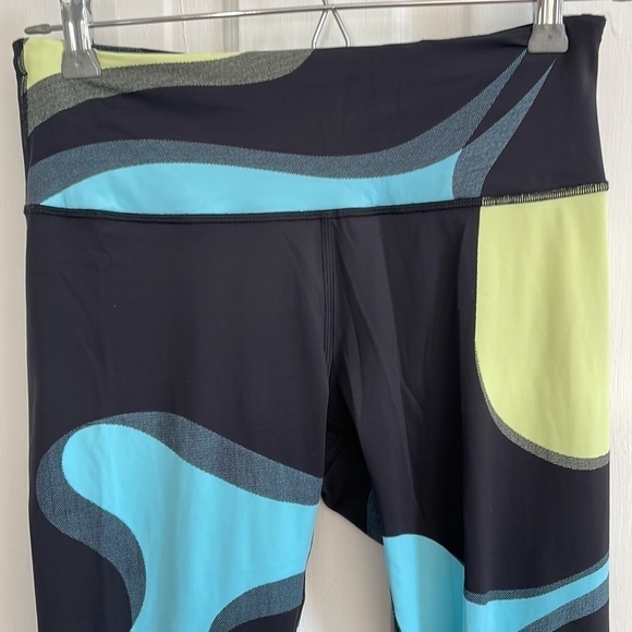 Lululemon Seawheeze 2017 Lava Lamp Tights - Picture 4 of 8